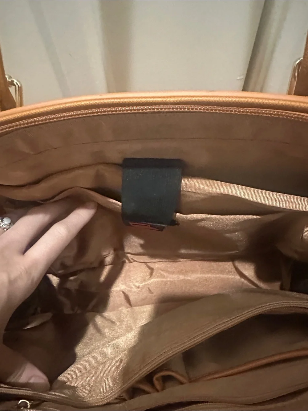 Structured Laptop Tote in Warm Tan